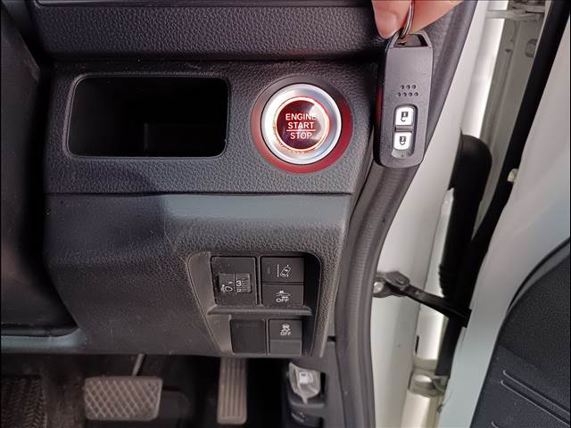 N-VAN