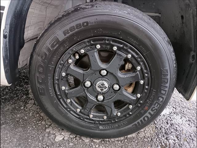 N-VAN