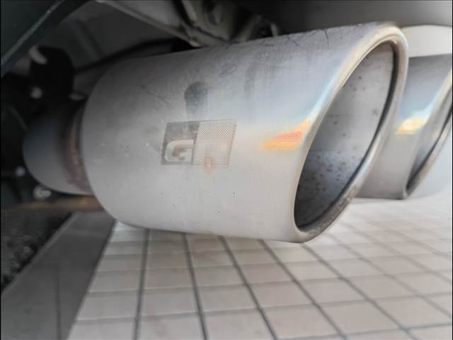 GR86