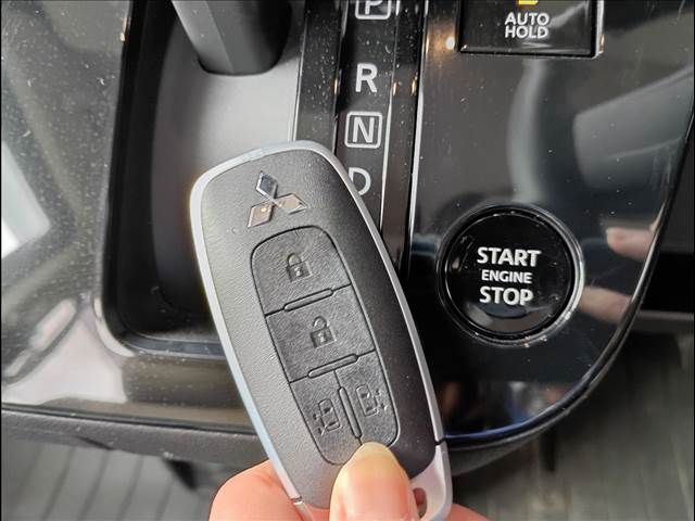 Delica Mini