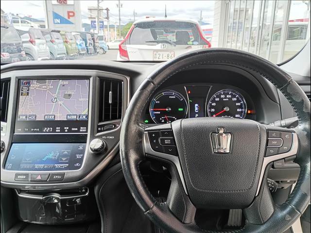 Crown Athlete Hybrid