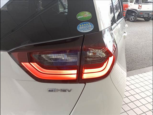 フィットハイブリッド