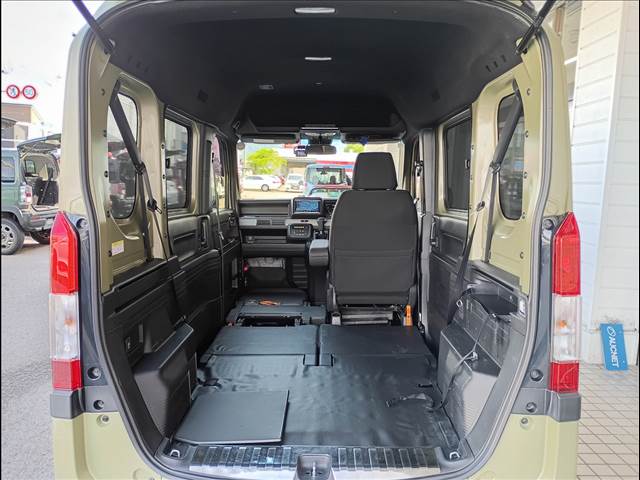 N-VAN