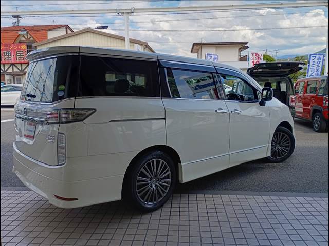 エルグランド
