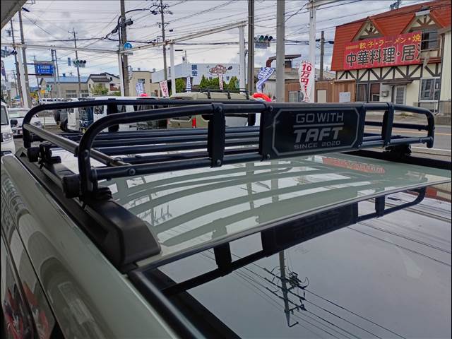 タフト
