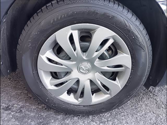 MAZDA2