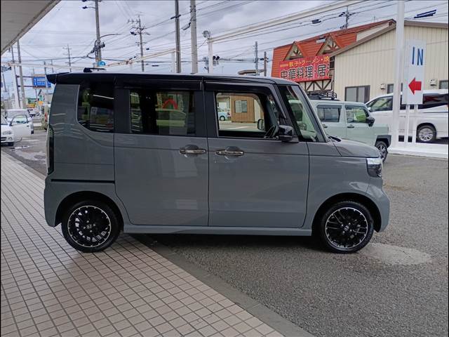 N-BOX