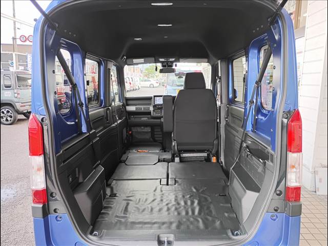 N-VAN