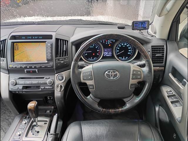 Land Cruiser 200 Series