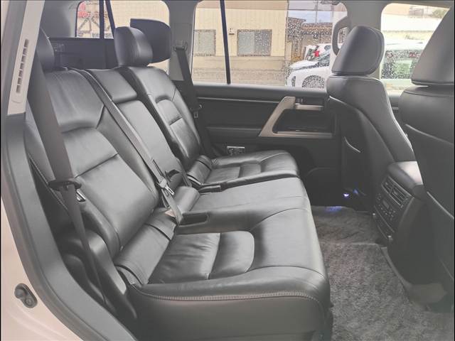 Land Cruiser 200 Series