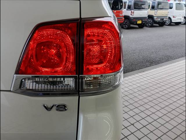 Land Cruiser 200 Series