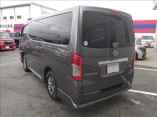NV350 Caravan