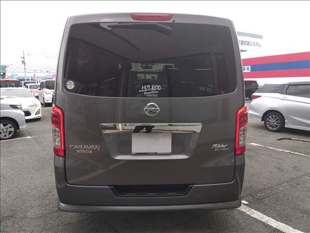 NV350 Caravan
