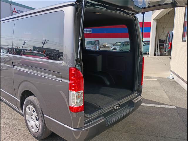 Hiace van long body