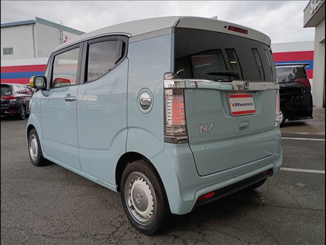 N-BOX Slash