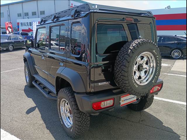 Jimny Nomad