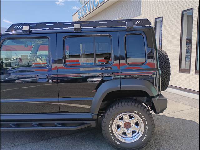Jimny Nomad
