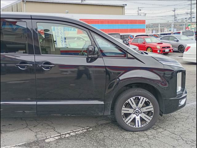 Delica D5
