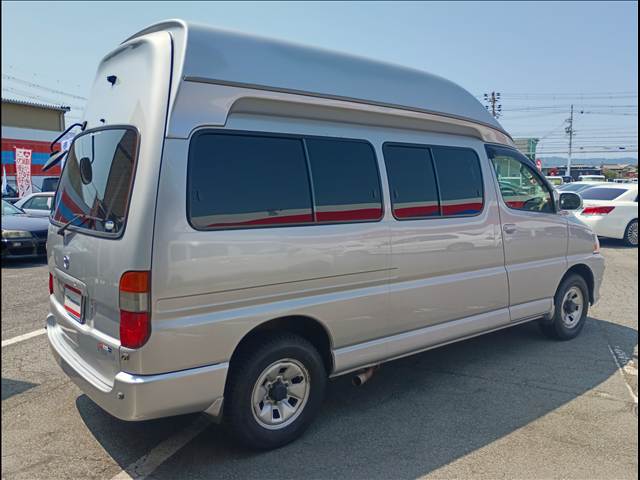 Grand Hiace