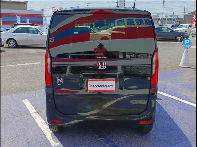 N-BOX