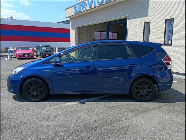 Prius Alpha