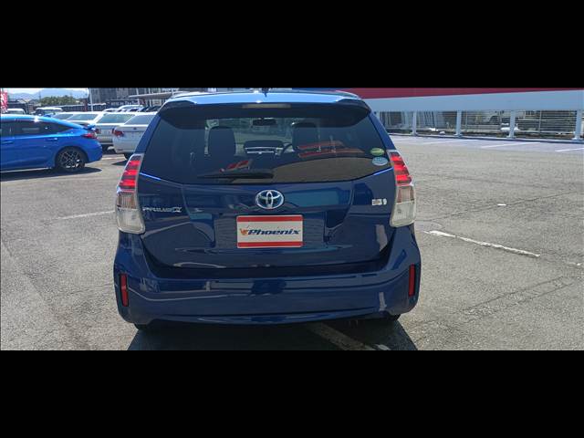 Prius Alpha