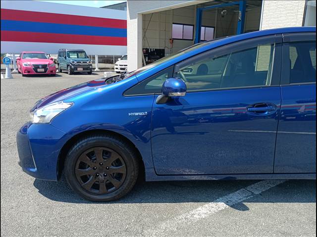 Prius Alpha