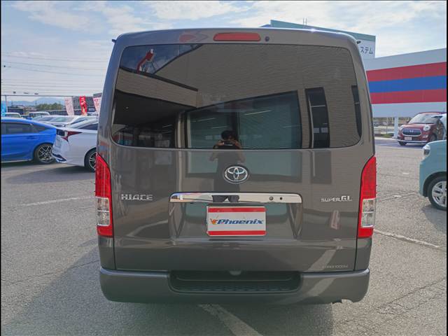 Hiace Van