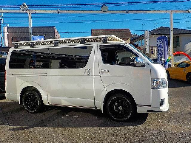 ハイエース バン