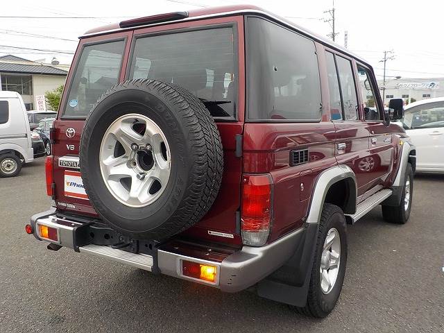 Land Cruiser 70 series