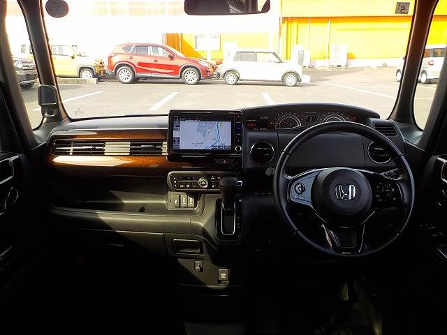 N-BOX