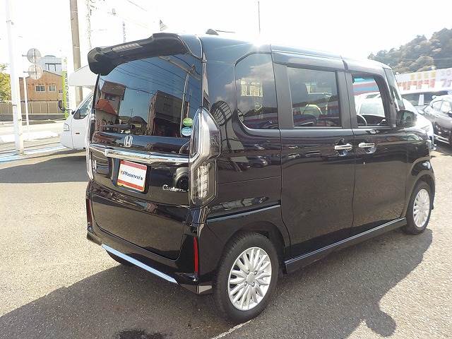 N-BOX