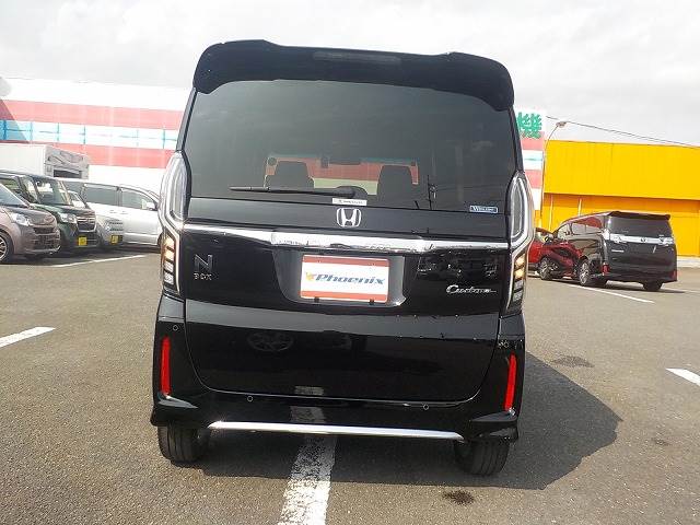 N-BOX