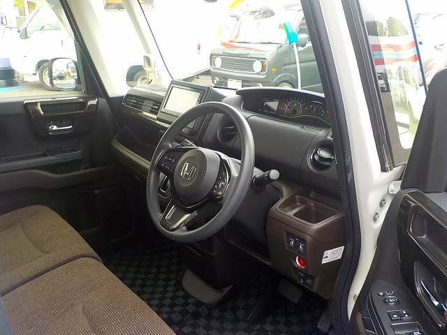 N-BOX