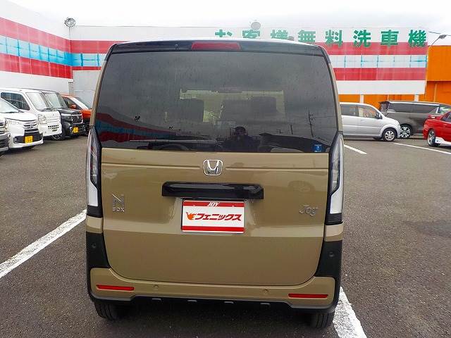 N-BOX