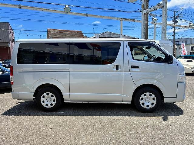 ハイエース バン