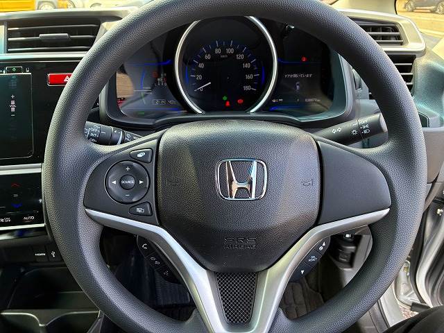フィットハイブリッド