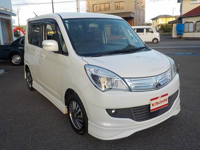 Delica D2