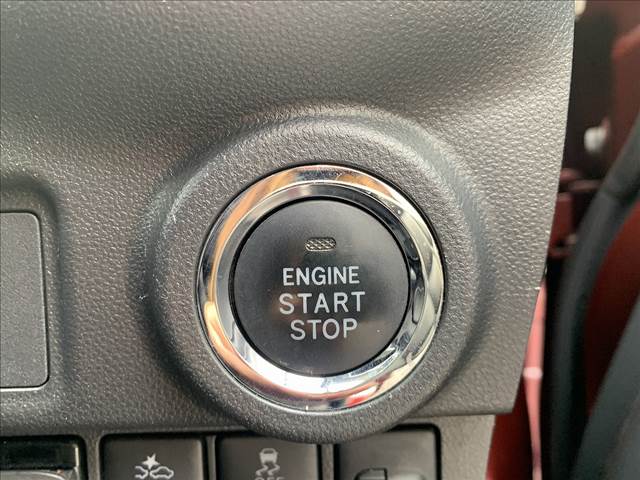 キャスト