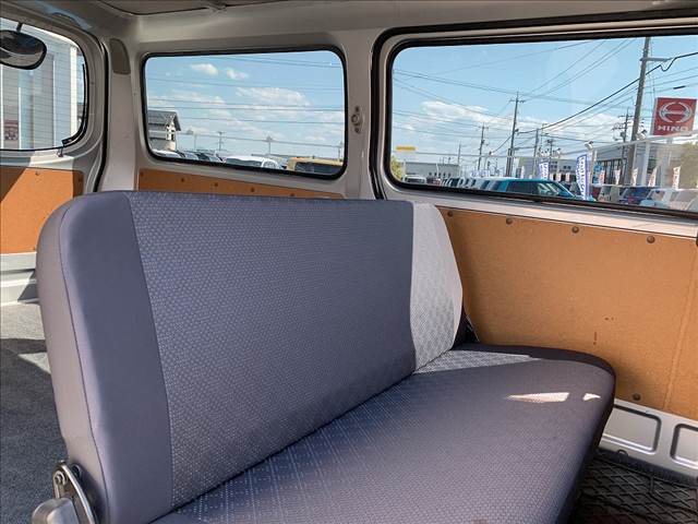 Caravan Van