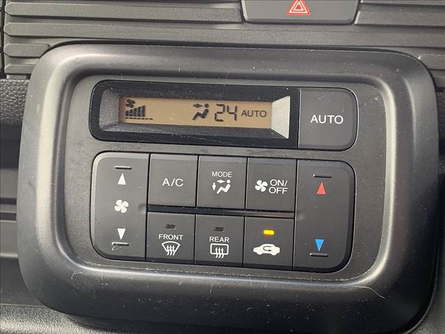 N-VAN