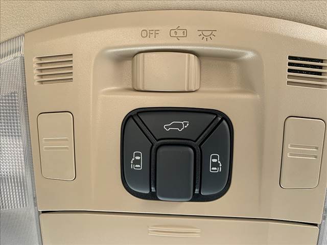 Alphard Hybrid