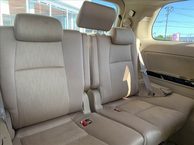 Alphard Hybrid