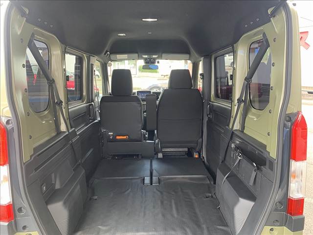 N-VAN