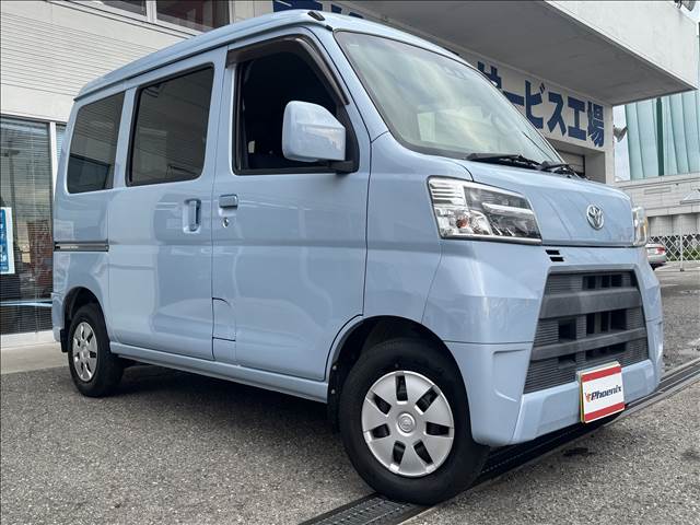 Pixis Van