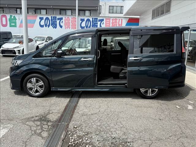 Step Wagon Spada