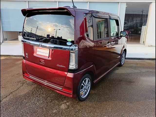 N-BOX