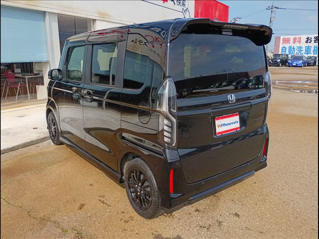 N-BOX