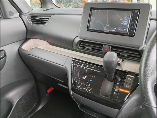 Delica Mini