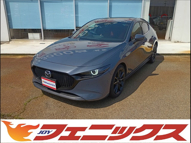 MAZDA3 FASTBACK